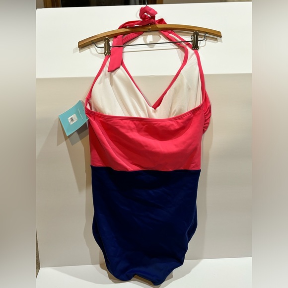 NWT Bal Harbour Swim One Piece Tummy Control Swimsuit - Picture 6 of 9